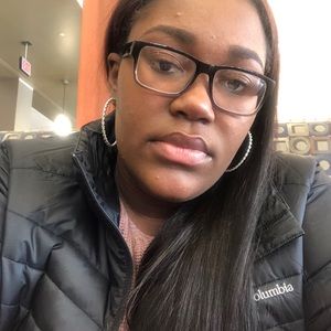 Meet your Posher, Quamia